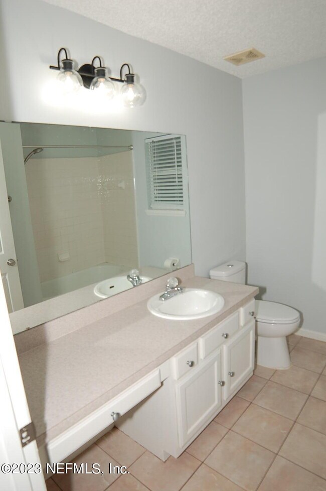 Building Photo - 2998 Brittany Bluff Dr