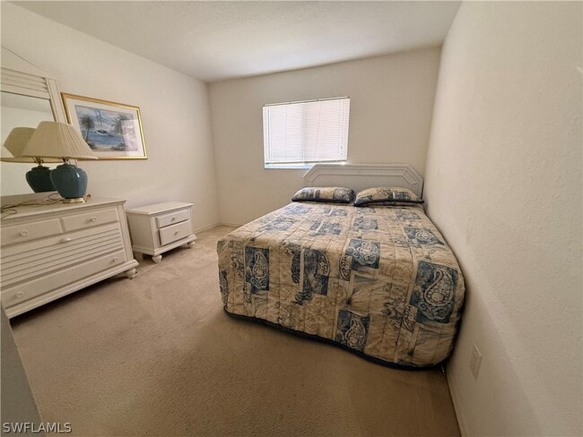 Building Photo - 3737 SW 12th Pl