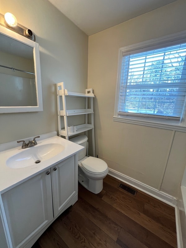 Building Photo - 108 Sunset Ln