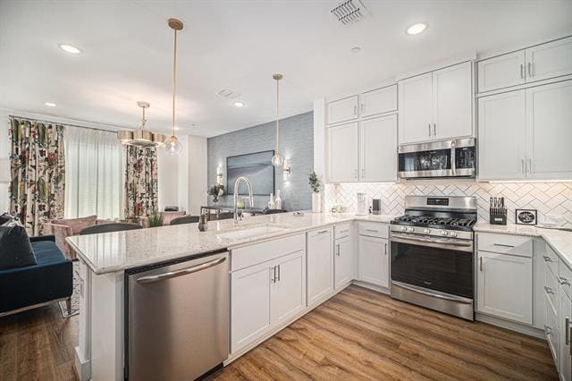 Building Photo - 7665 Reis Ln