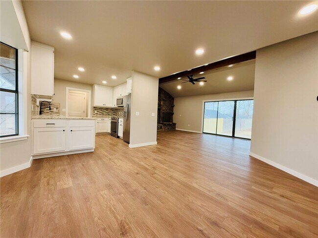 Building Photo - 1304 NW 10th St