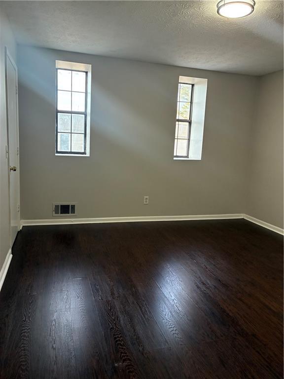 Building Photo - 1071 Level Creek Rd