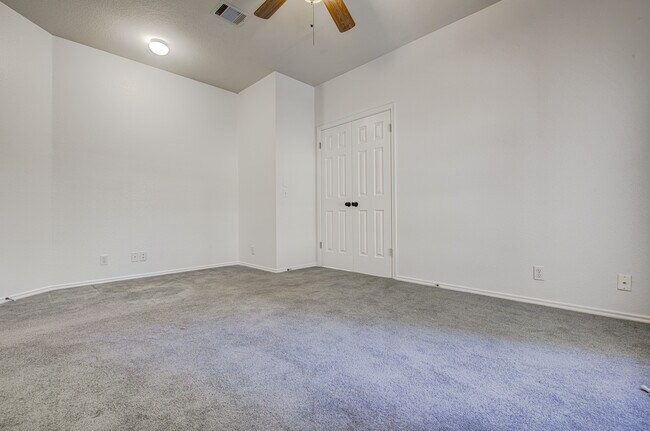 Building Photo - 11817 Watercrest Ct