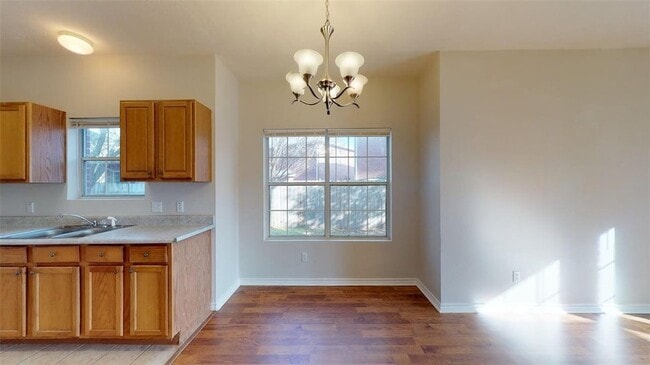 Building Photo - 1500 Maglothin Ct