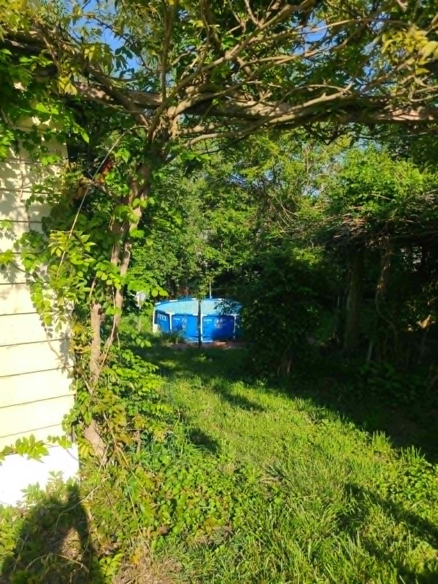 Building Photo - 2444 Bretton Pl
