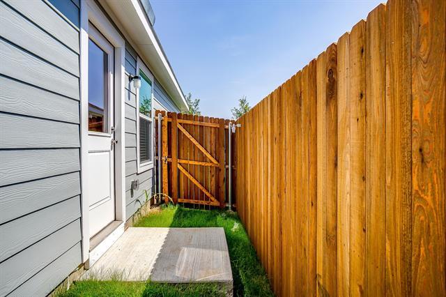 Building Photo - 3608 Kinglet Ct