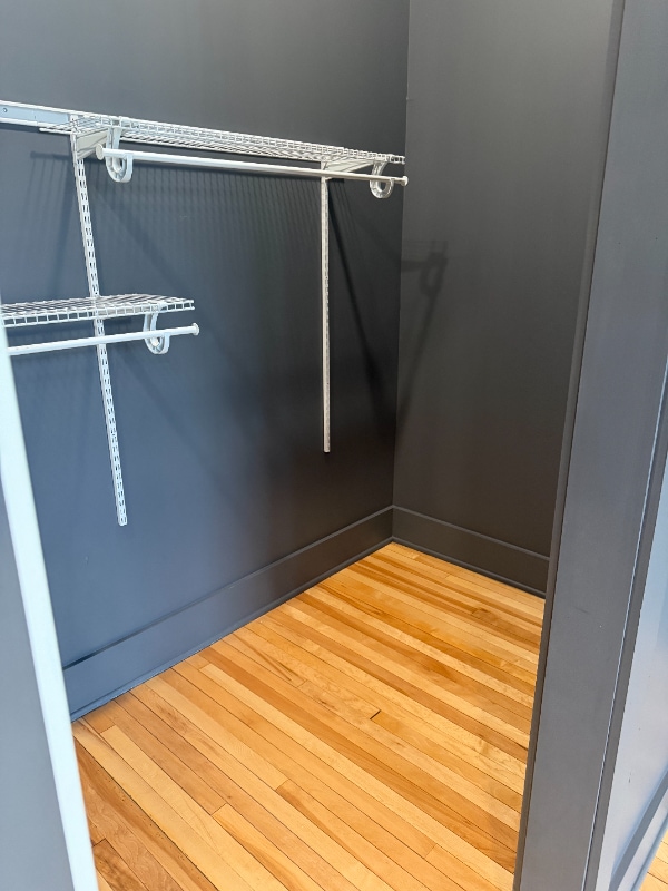 Building Photo - 215 N Main St