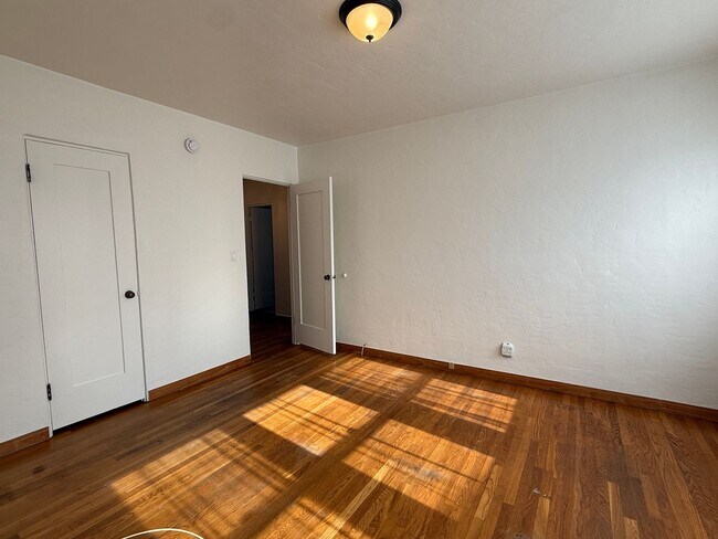Building Photo - 4625 Cajon Way