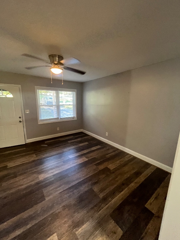 Building Photo - 5360 Misty Ln