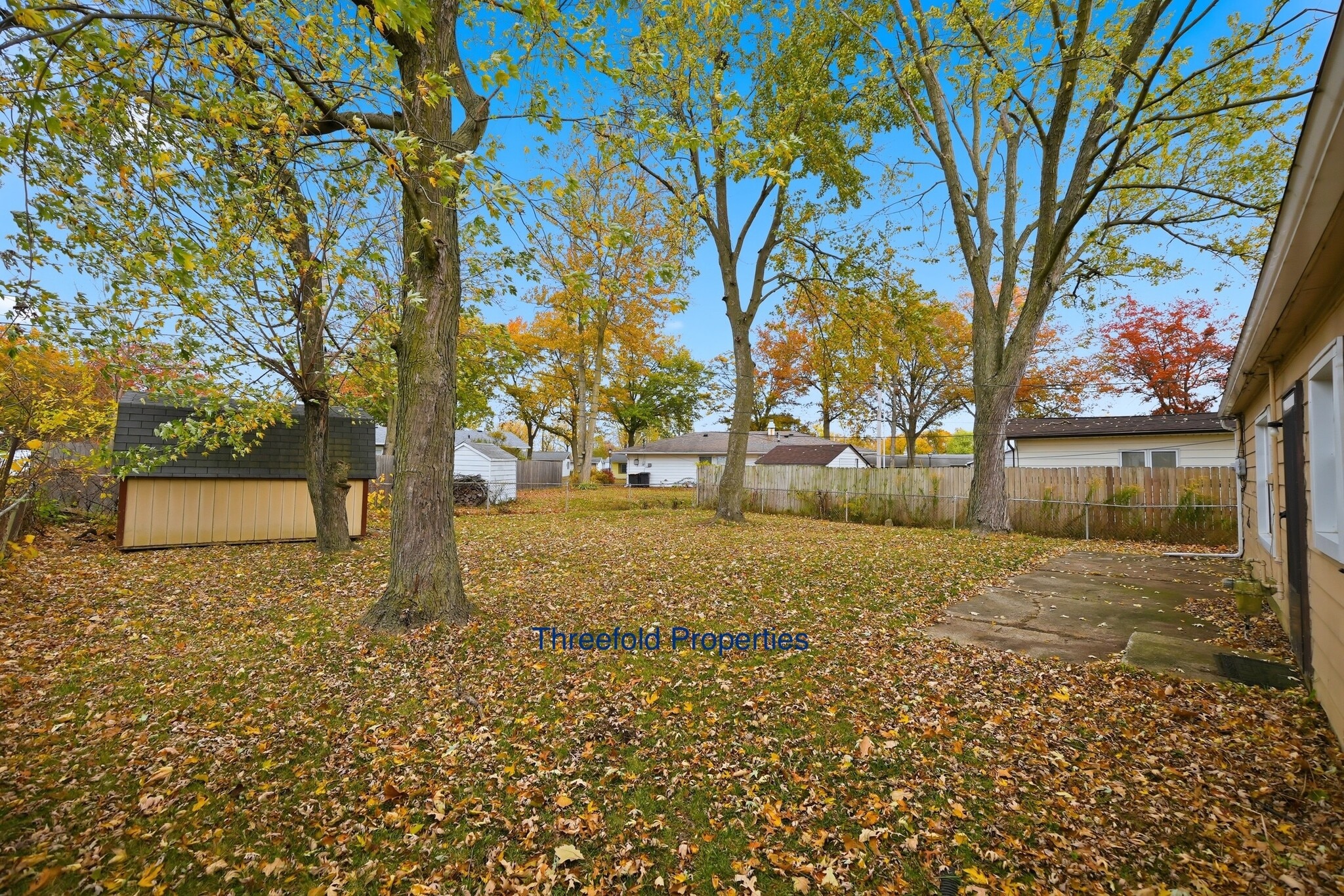 Building Photo - 1107 Larch Ln