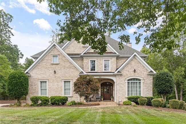 Building Photo - 7517 Henson Forest Dr