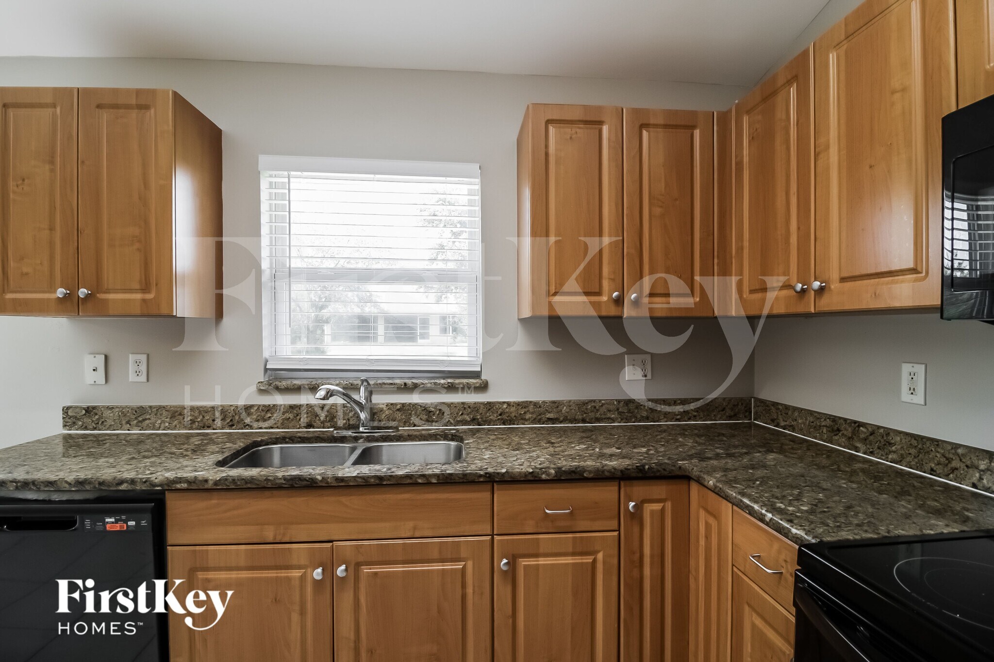 Building Photo - 2710 22nd St W