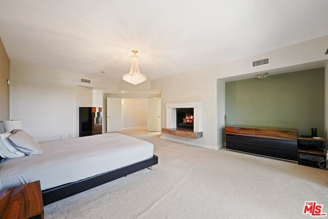 Building Photo - 15656 Crownridge Pl