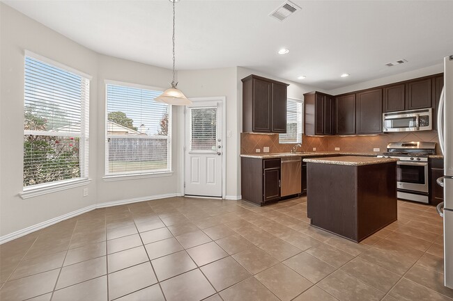 Building Photo - 19711 Kinsington Briar Ln