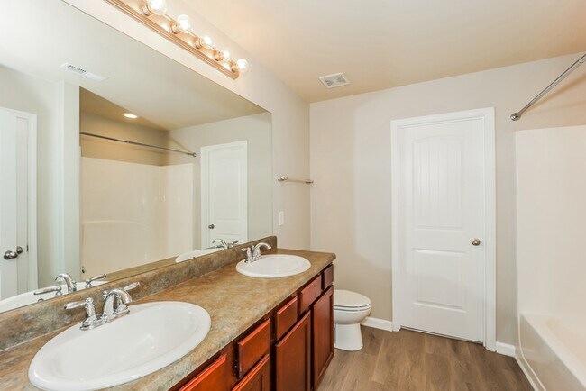 Building Photo - 263 Bandelier Cir