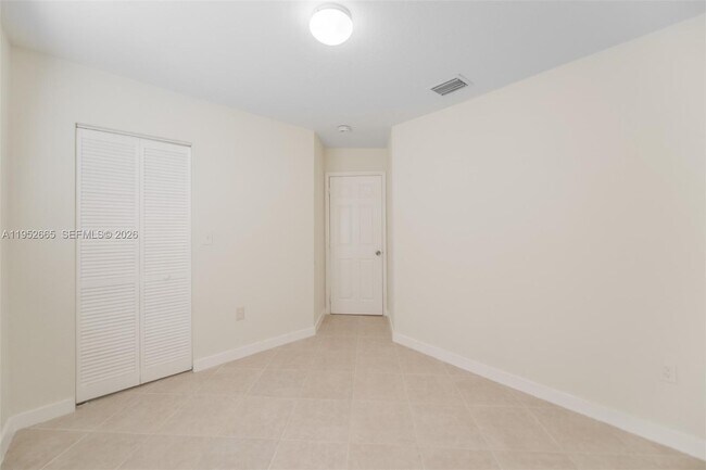 Building Photo - 6320 NW 1st Pl