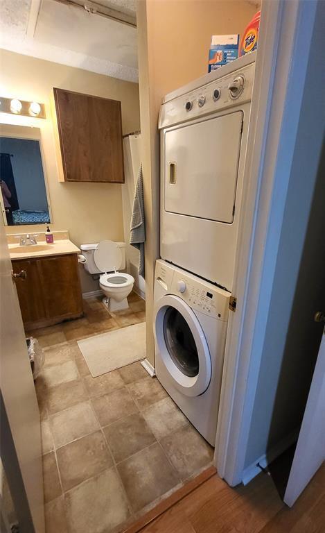 Building Photo - 114 E 31st St