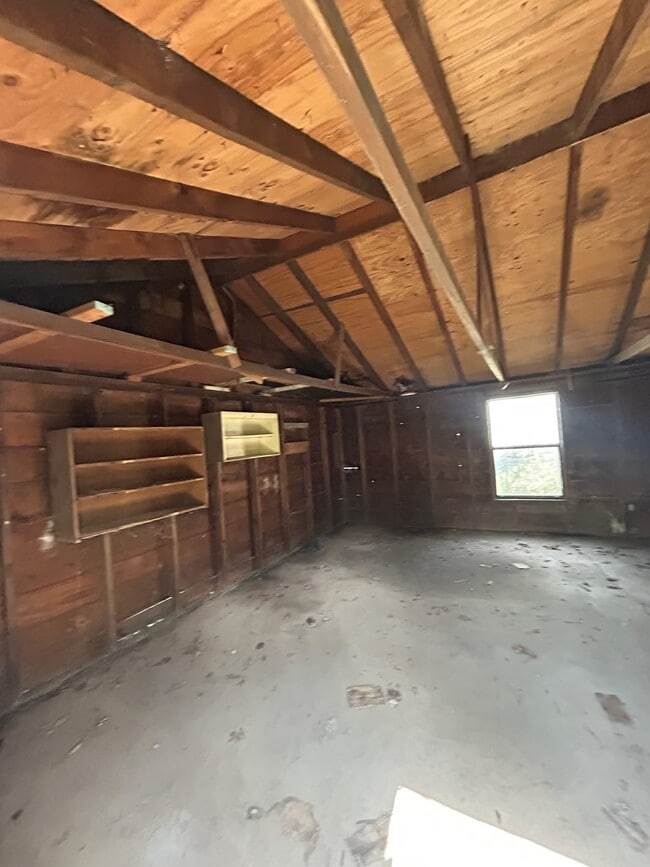 Building Photo - 2534 Mary Ave