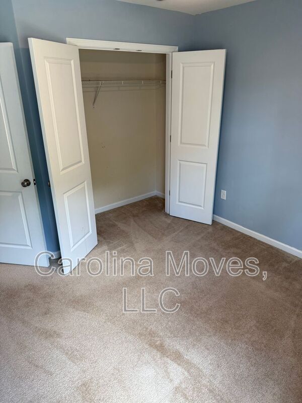 Building Photo - 123 Dunnsmore Dr