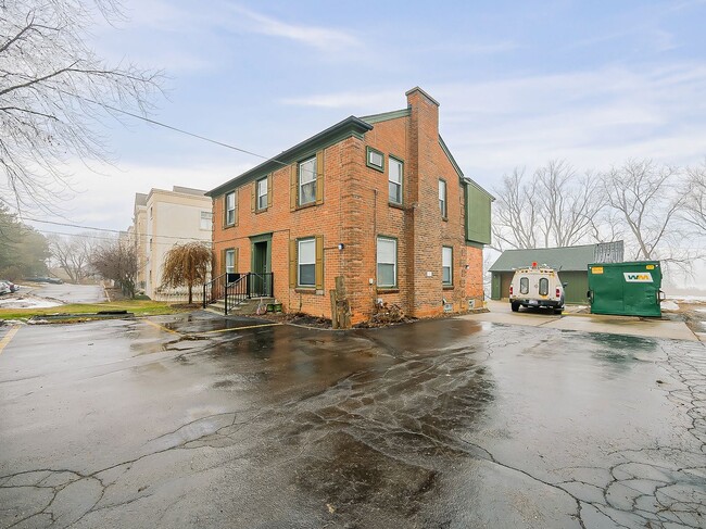 Building Photo - 3170 Dixie Hwy