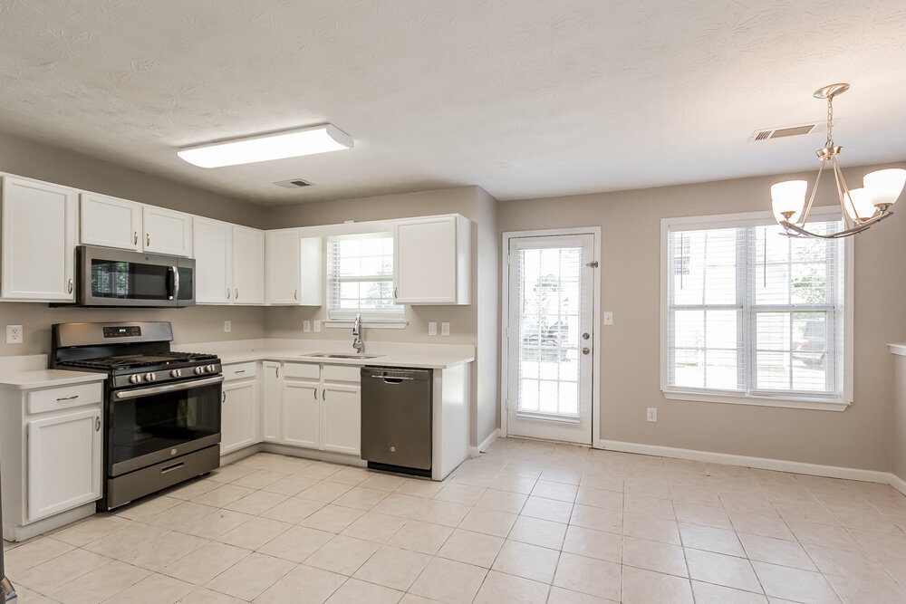 Building Photo - 2599 Field Spring Dr