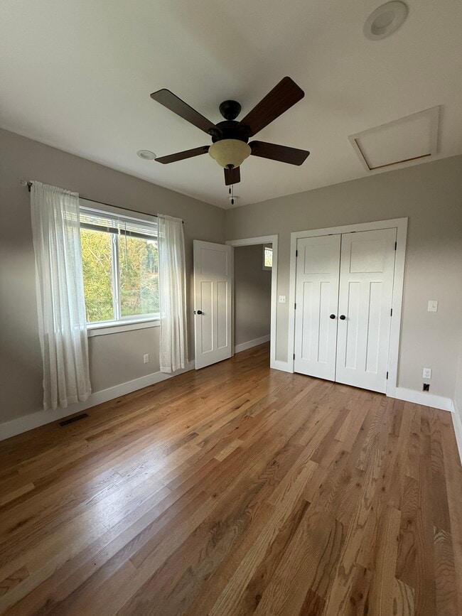 Building Photo - 97 Mulligan Dr