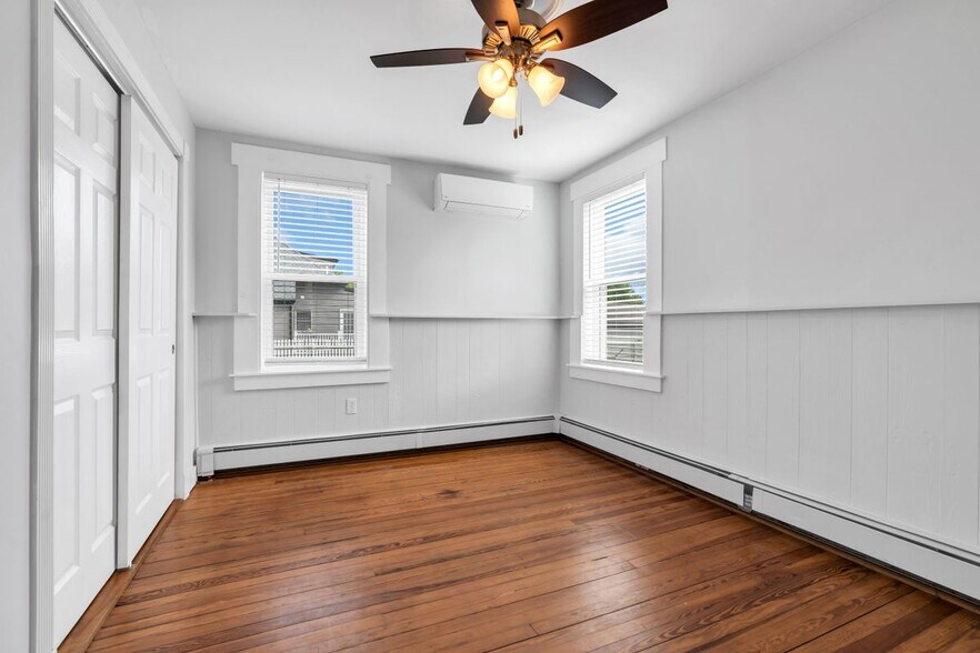 Building Photo - 505 Long Branch Ave