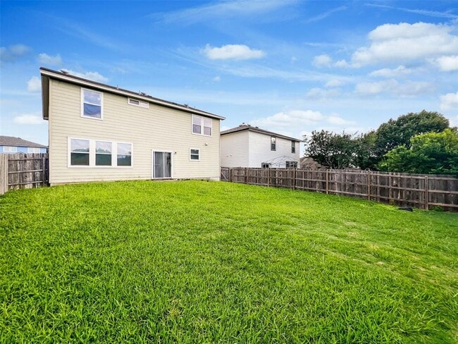 Building Photo - 4712 Lake Champlain Ln