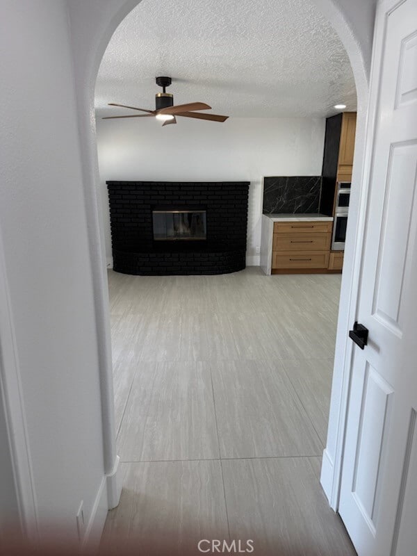 Building Photo - 22547 Cascade Dr