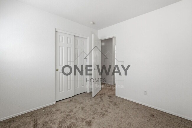 Building Photo - 11352 E Renata Ave