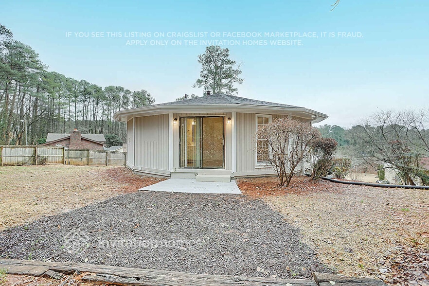 Building Photo - 194 Eagle Ct