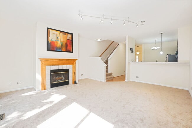 Building Photo - 3013 Kentshire Cir
