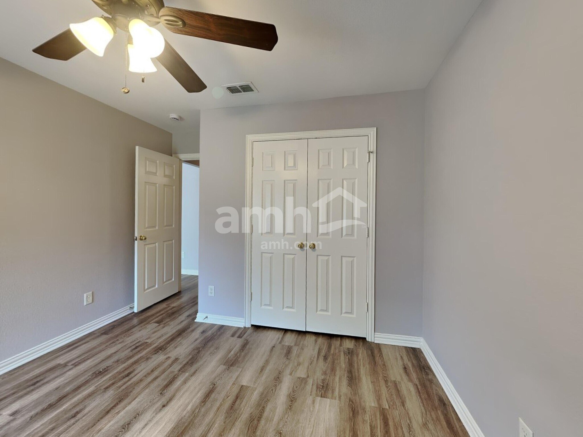 Building Photo - 416 Jeffdale Dr