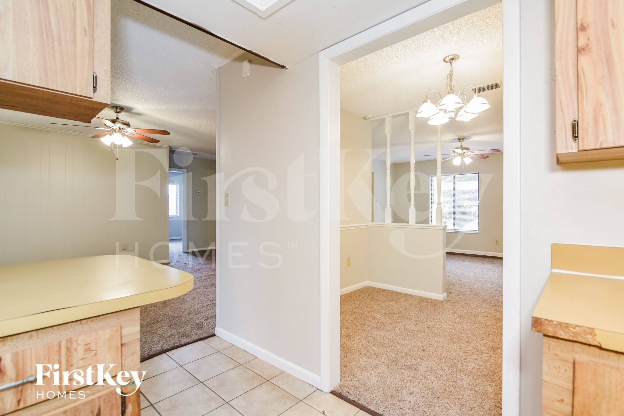 Building Photo - 5017 Kingswood Dr
