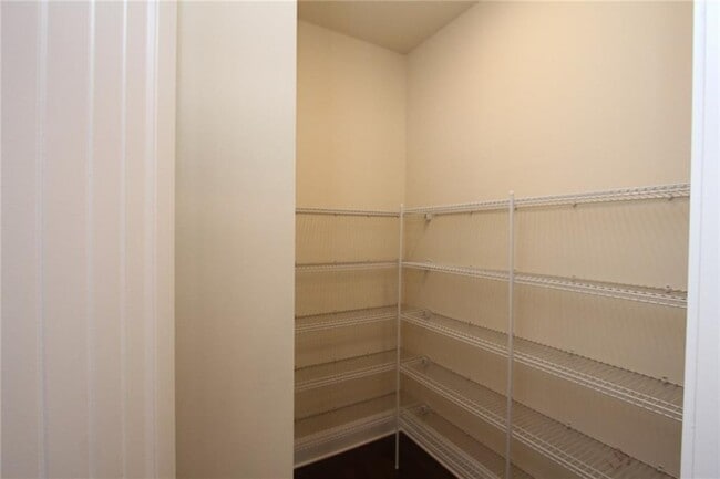 Building Photo - 4257 Spruce Pine Alley