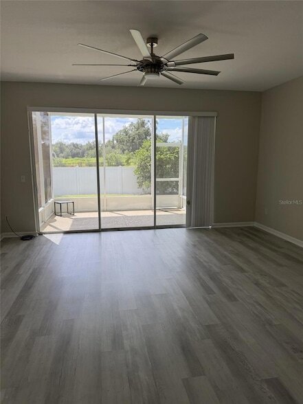 Building Photo - 4500 SW 52nd Cir