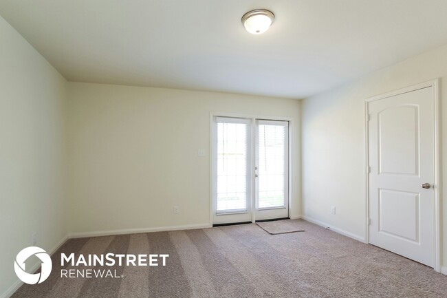 Building Photo - 9506 Olive Stone Dr