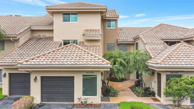 Building Photo - 16339 Malibu Dr