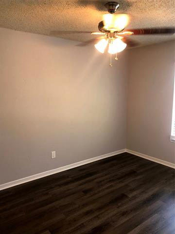 Building Photo - 1741 Crystal Way