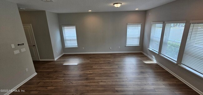 Building Photo - 39 Starnberg Ct