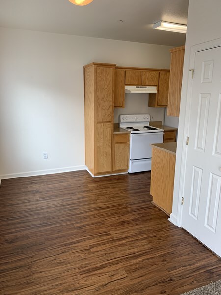 Building Photo - Monterey Park Apartments