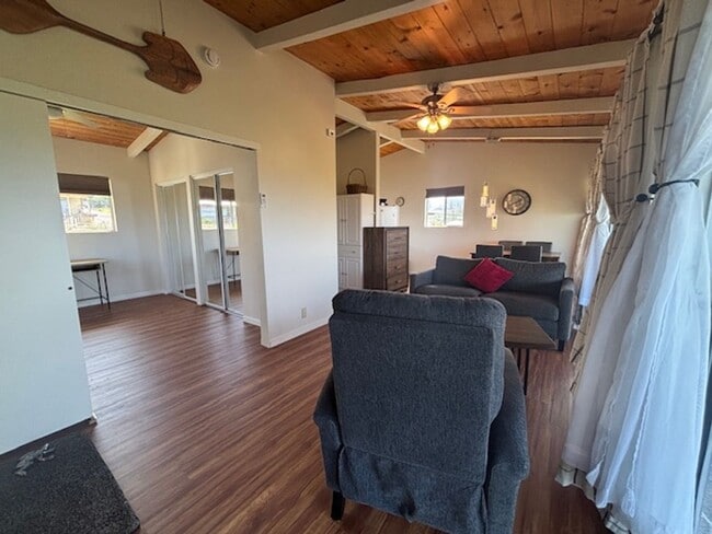 Building Photo - 75-177 Kalani St