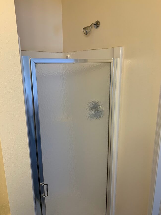 1st Floor Bathroom - 3670 S 60th St