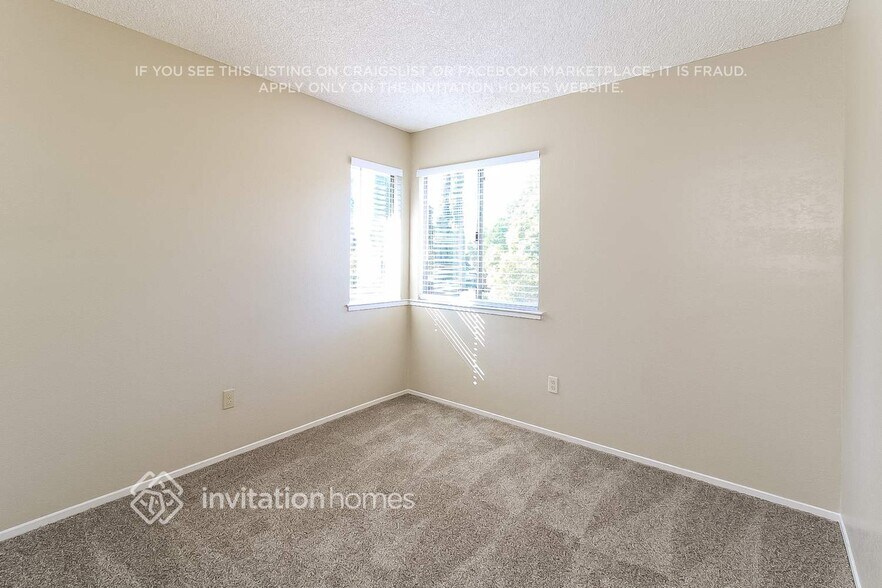 Building Photo - 6036 Sun Dial Way