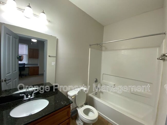 Building Photo - 1034 Shoveler Way