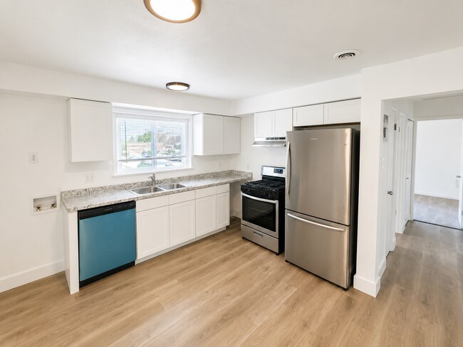 Building Photo - Updated 2-Bedroom Near Ruby Hill Park | Pet Friendly | Parking