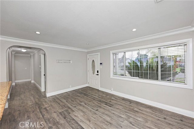 Building Photo - 8740 Byers St