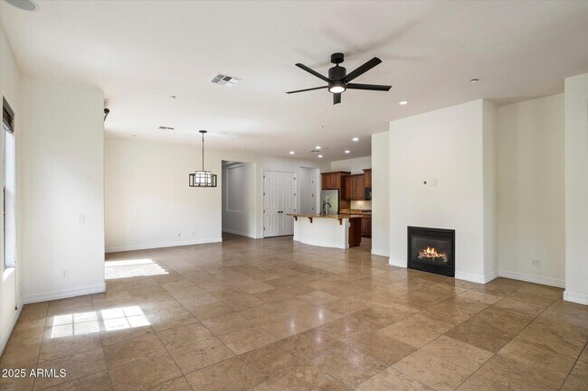 Building Photo - 9260 E Desert Village Dr