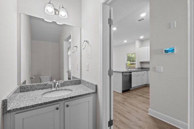 Building Photo - 227 Sandhill Pines Dr