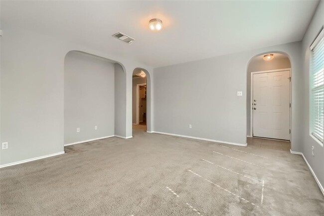 Building Photo - 3308 Barksdale Dr